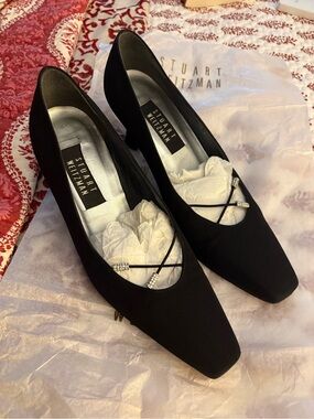 Stuart Weitzman Black Silk Crepe Pumps with Crystal-Strap Detail Size 9W